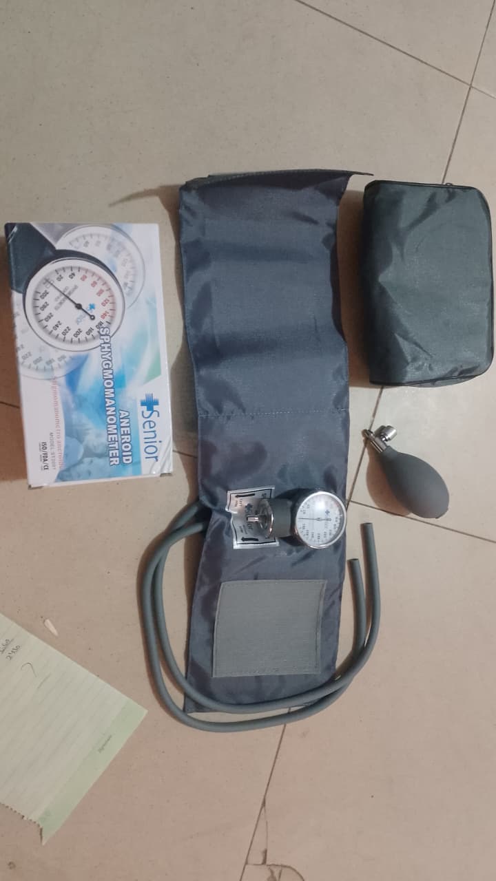 Senior BP Operator – Manual Blood Pressure Monitor with Stethoscope | Accurate, Durable &amp; Professional-Grade.