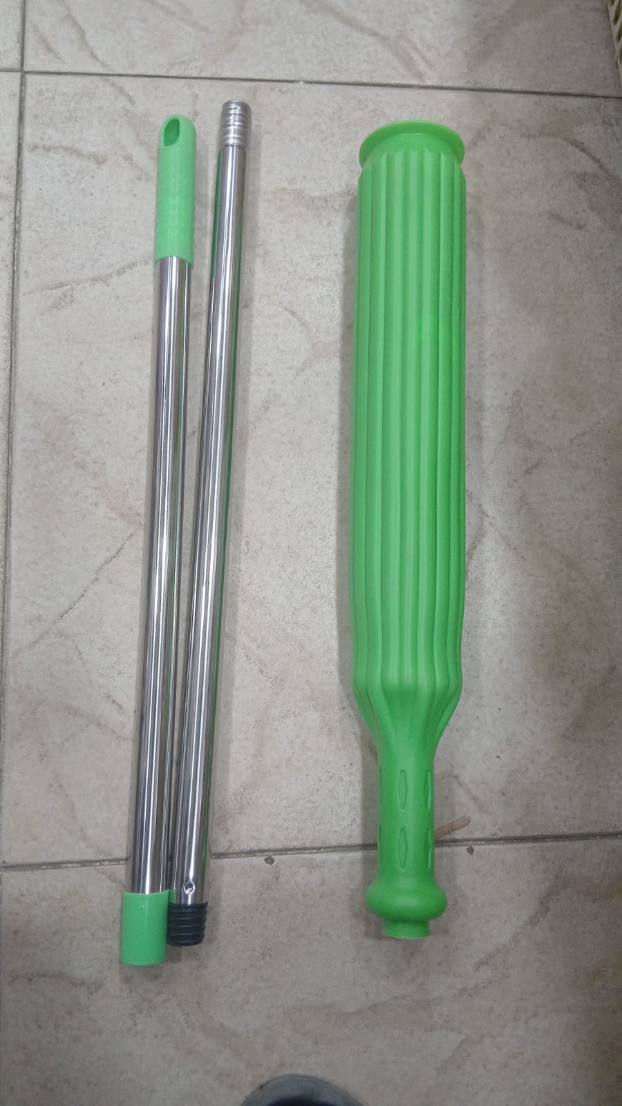 Extendable 90CM Twist Mop – 2-in-1