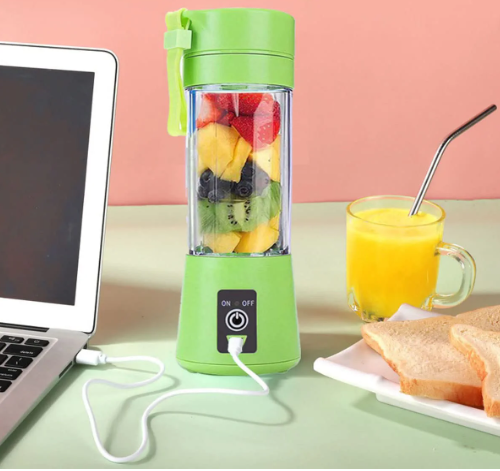 Rechargeable Portable Mini Juicer Blender – 6 Blades, 380ml Outdoor Juicing Cup [Random Color].